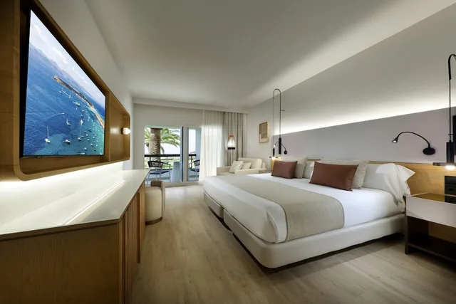 غرفة ديلوكس بإطلالة على الحديقة مفردة بسرير كينج، GRAND PALLADIUM PALACE IBIZA RESORT 2/6