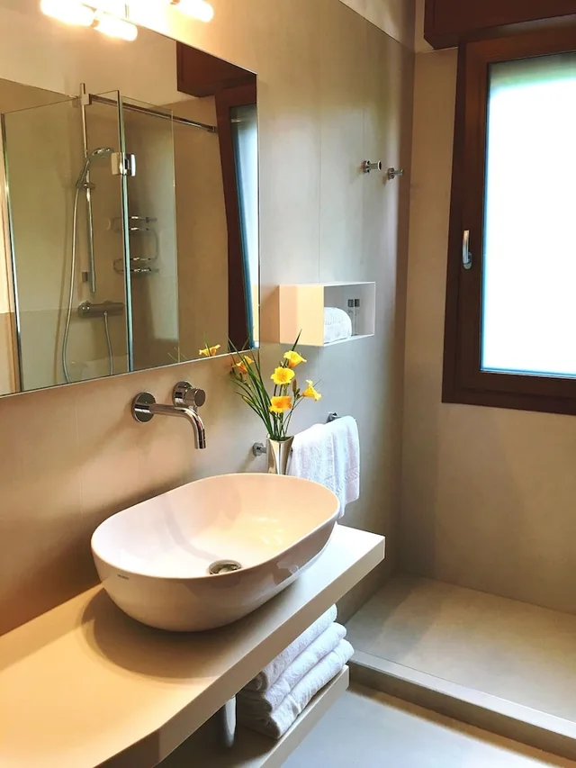 شقة كومفورت بسريرين مزدوجين بإطلالة على الجبل بغرفتي نوم مع أريكة، Parkhotel Ladinia 3/3