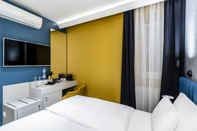 Room, Double Bed, Alta Moda Hotel by Mellow Mood Hotels 2/3