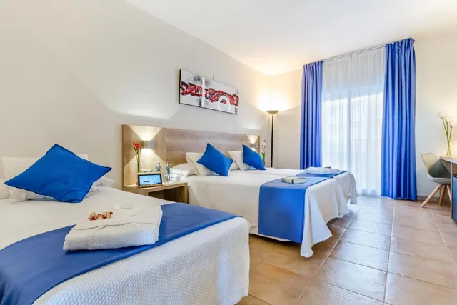 غرفة قياسية ثلاثية، Hotel Gran Playa Santa Pola 1/1