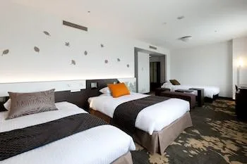 غرفة ديلوكس ثلاثية بثلاثة أسرّة مع أريكة، Toyama Excel Hotel Tokyu 1/1