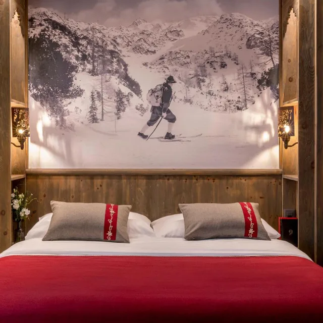 غرفة سوبيريور بسرير كينج، Hotel Edelweiss 1/9