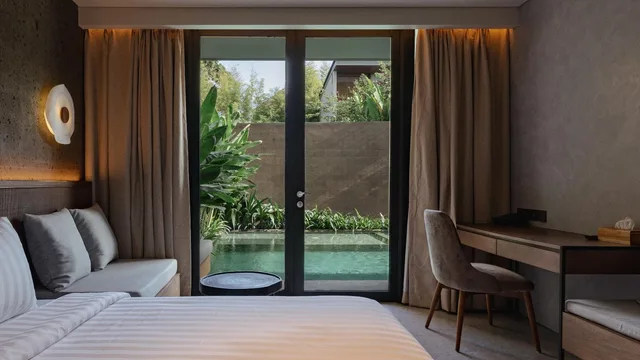 غرفة تنفيذية بسرير كينج، The Akasha Canggu Hotel 1/1