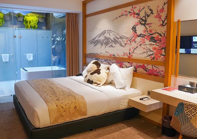 جناح بسرير كينج بجاكوزي، Verse Luxe Hotel Wahid Hasyim 5/10