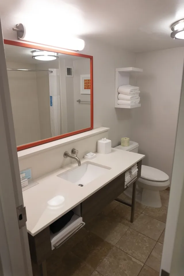 studio, 2 queen beds, Hampton Inn Rock Hill 6/6