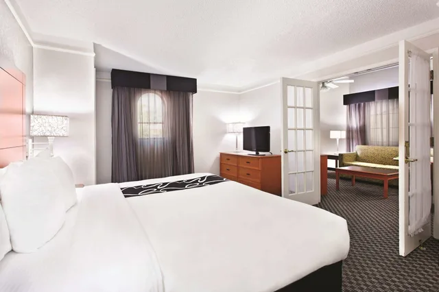 جناح بسرير كينج، La Quinta Inn Champaign 5/10