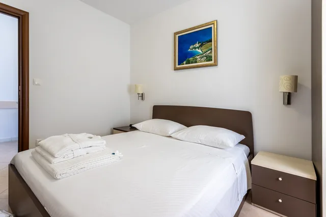 2 Bedrooms, Apartment, Queen and Twin Beds, VILA KETI 1/10