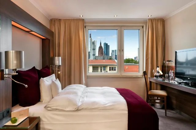 غرفة سوبيريور مفردة بسرير مزدوج، Flemings Hotel Frankfurt Main Riverside 1/5