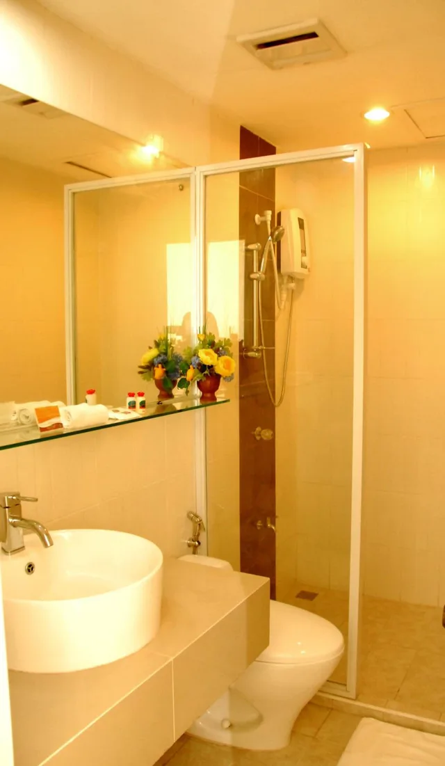 Standard, Double Bed, The Suites At Calle Nueva 4/5
