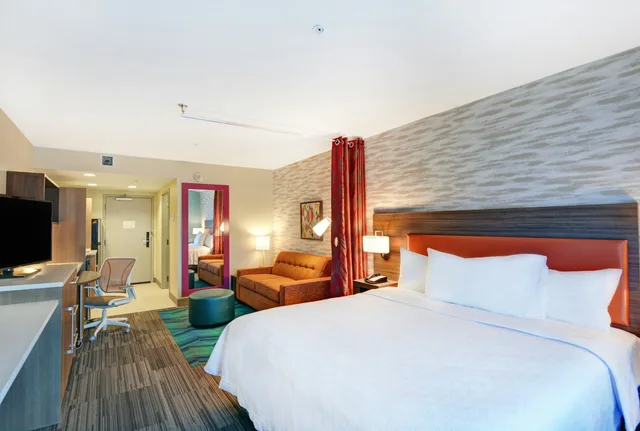 Studio, Suite, King Bed, Home2 Suites By Hilton Clarksville In 1/5