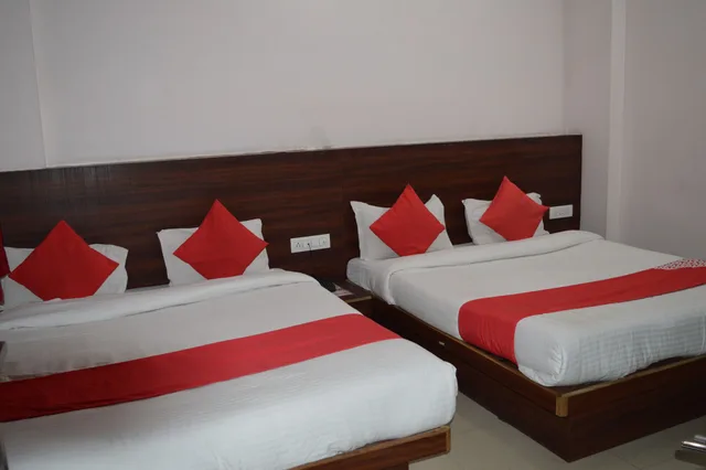 جناح عائلي بسرير كوين، Hotel Thikana Palace 1/10