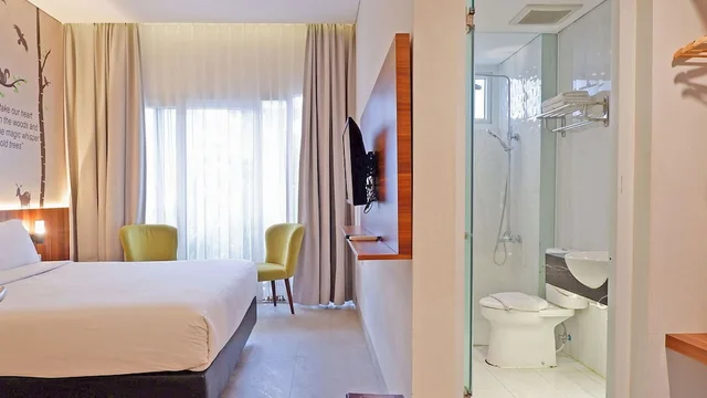 Resort, Deluxe, Queen Bed، Front One Resort Magelang 6/6