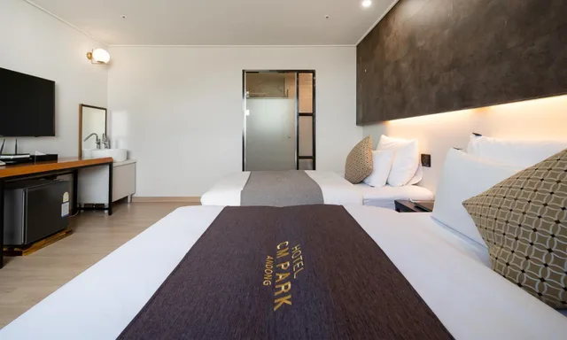جناح ملكي، Andong Cm Park Hotel 5/10