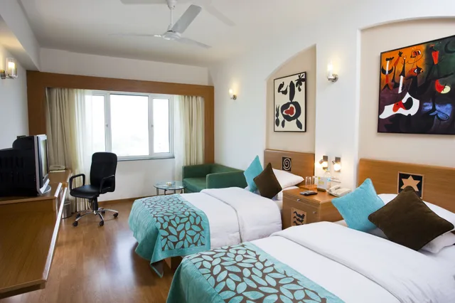 غرفة بزنس بسرير مزدوج، Lemon Tree Hotel Ahmedabad 7/10