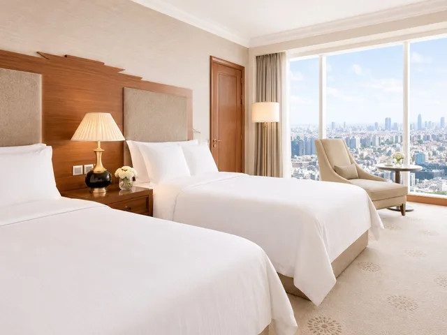 غرفة ديلوكس بسريرين منفصلين، Dusit Thani Abu Dhabi 5/10