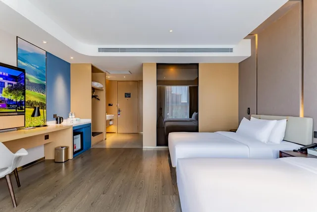 Privilege, Twin Beds, Mercure Huhhot Economic Zone 1/3