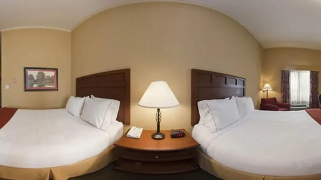 غرفة قياسية بسريرين كوين لذوي الإعاقة، Holiday Inn Express Salado-Belton 3/4