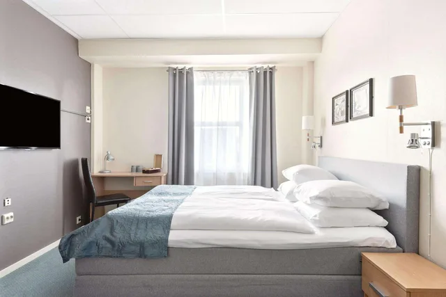 غرفة قياسية بسرير مزدوج، Sure Hotel by Best Western Ole Tobias 4/6