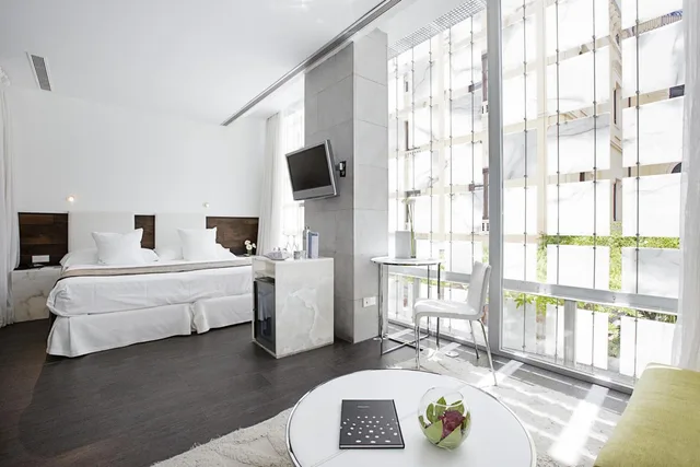 غرفة ثلاثية، Hospes Palacio de los Patos 4/6