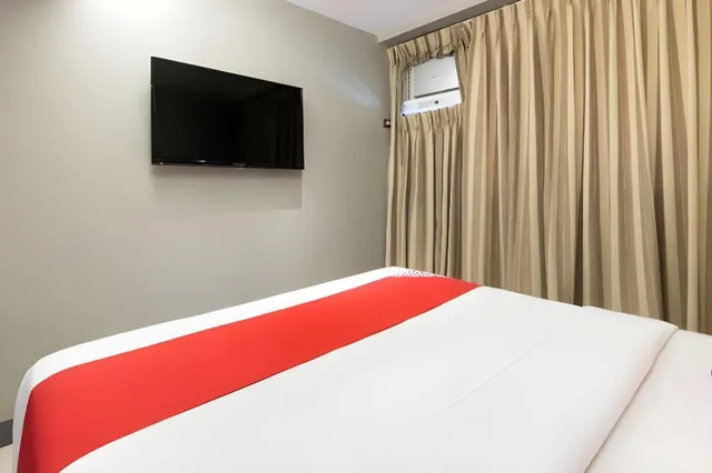 Standard, Queen Bed, Solace Hotel 5/7