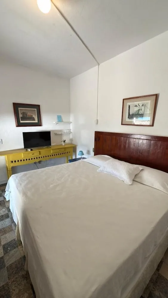 جناح بسرير كينج بإطلالة على البحر، Hotel Maison Joly 2/10