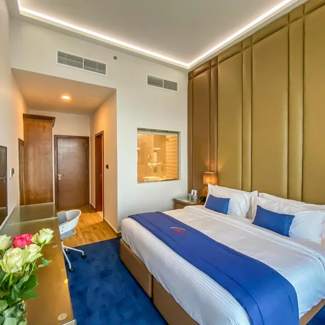 جناح جونيور بإطلالة على البحر بشرفة، Mirage Bab Al Bahr Beach Hotel 2/8