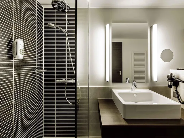 غرفة قياسية بسريرين منفصلين، Mercure Hotel Wuerzburg Am Mainufer 2/7