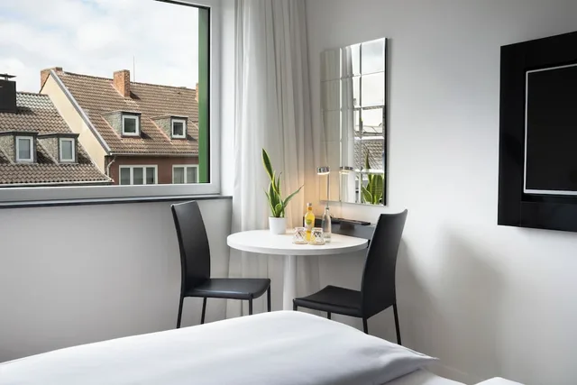 Innside, Premium, Twin Beds، Innside By Melia Aachen 7/10