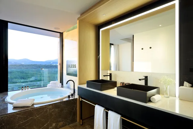جناح استوديو بسرير كينج بإطلالة على البحر مع أريكة، Bless Hotel Ibiza 7/8