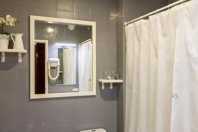 غرفة سوبيريور بسريرين منفصلين، Hotel AS Lisboa 8/8