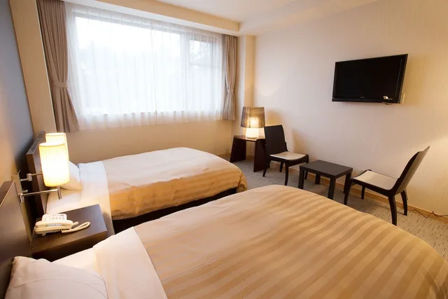 غرفة بسريرين منفصلين بإطلالة على الجبل، The Gran Resort Princess Fujikawaguchiko 2/2