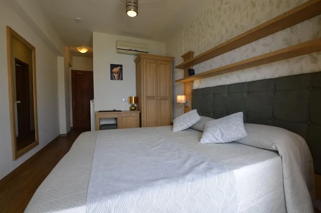 غرفة عائلية بسرير مزدوج أو سريرين منفصلين، Splendid Hotel Taormina 1/5