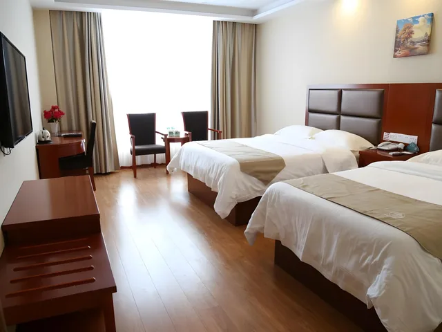غرفة عائلية، GreenTree Inn Zaozhuang Shanting JinkeGuoji Yijiaren Hotel 1/1