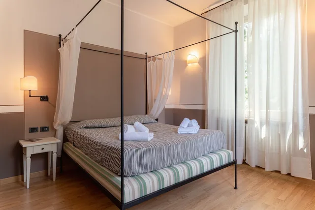 جناح بسرير كينج مع أريكة، Villa Romantica 1/1