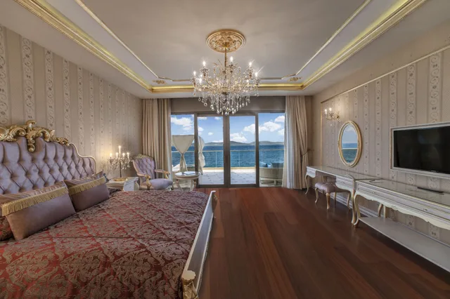 فيلا بريميوم بسريرين منفصلين وسريرين كينج بإطلالة على البحر بـ4 غرف نوم بمسبح خاص، The Plaza Bodrum 8/10