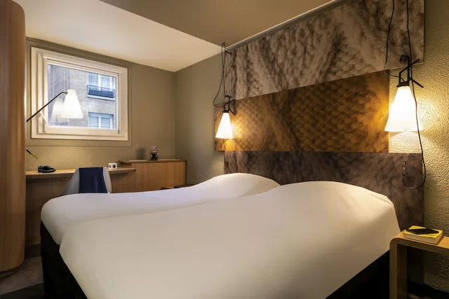 غرفة قياسية بسريرين منفصلين، ibis Paris Rueil Malmaison 3/5