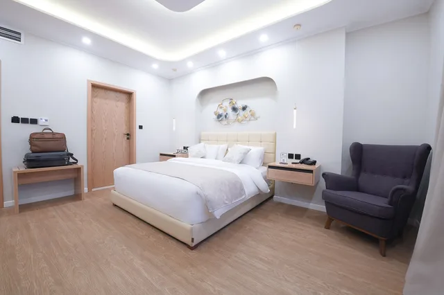 غرفة بريميوم بسرير كينج بجاكوزي، Arabella Residence 1/2