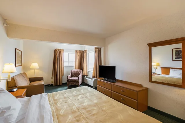 جناح بسرير كينج وسرير كوين، Quality Inn & Suites Belmont - Platteville 1/3