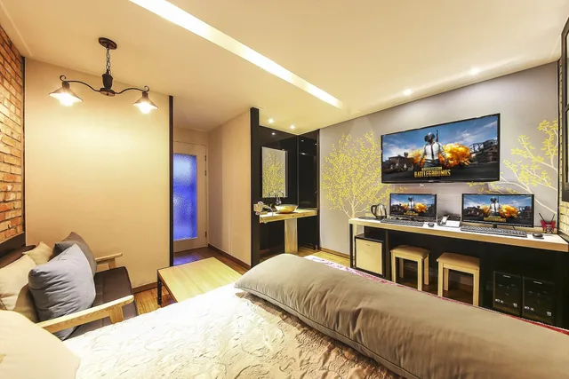 Special, Queen Bed، D Station 3/3