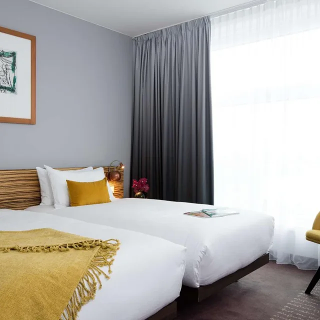 Art, Single Bed, Courtyard View, ART'OTEL BERLIN MITTE 2/8