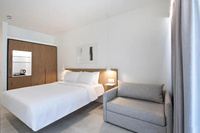 غرفة سوبيريور بسرير مزدوج أو سريرين منفصلين، Radisson Resort Plaza Skiathos 1/3