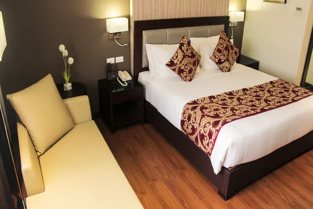 غرفة بريميير بسرير مزدوج، Brentwood Suites 1/1
