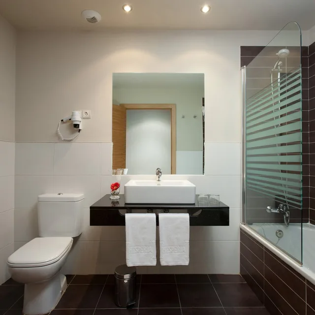 غرفة بسريرين منفصلين، Hotel Balneario Areatza Formerlyhesperia Areatza 7/7