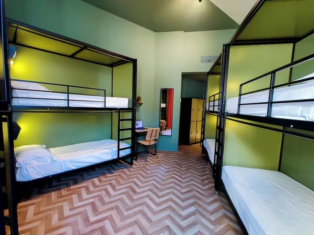 سكن مشترك مختلط سوبيريور بستة أسرّة، YellowSquare Florence 1/3
