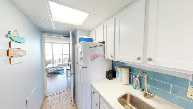 Bridge Water, Suite, 2 Double Beds, Ocean Front, Litchfield Beach Golf Resort 3/3