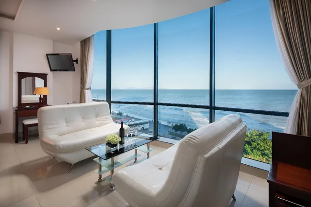 Suite, Triple, Corvin Hotel 3/3