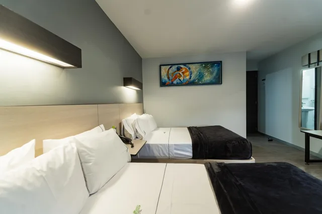غرفة بسريرين منفصلين، Hotel Expo Inn 1/10