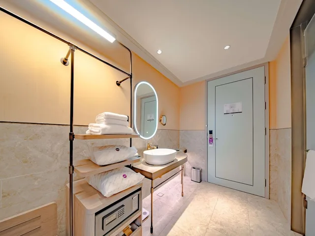 غرفة قياسية بسريرين منفصلين، Mercure Lanzhou Downtown 8/8