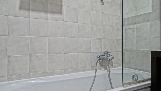 غرفة ثلاثية، Hotel Giuggioli 8/8