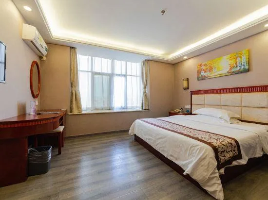 غرفة ديلوكس بسرير كوين، GREENTREE INN HUIZHOU CHENJIANG INTERCITY RAIL STATION HOTEL 1/1
